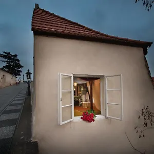 buradan rezervasyon yapın