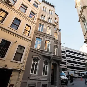 louis-luxury-suite-appartements.istanbul-turkeyhotels.com/