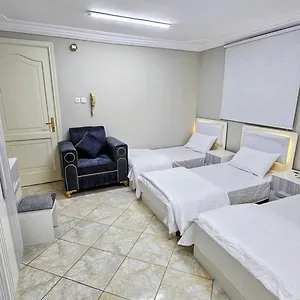 راقية قرب المسجد النبوي 1 , المدينة المنورة المملكة العربية السعودية