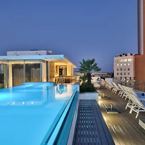 https://valentina.maltahotels.net